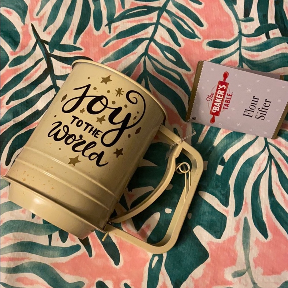 The Baker's Table "Joy to the World" Flour Sifter Baking Baker Holiday Gift NWT